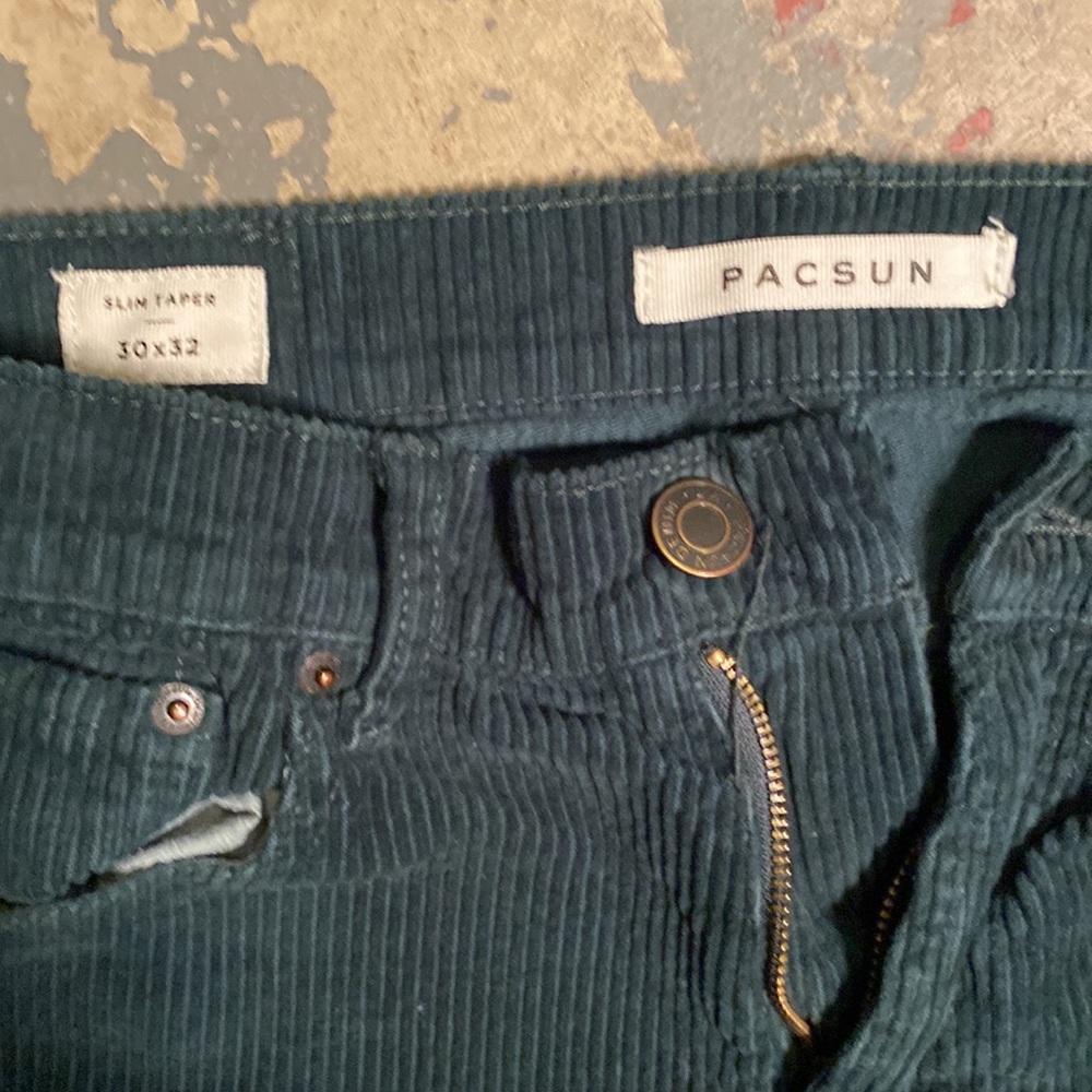 PacSun Slim Taper Green Corduroy Pants - 30x32 - Picture 2 of 5